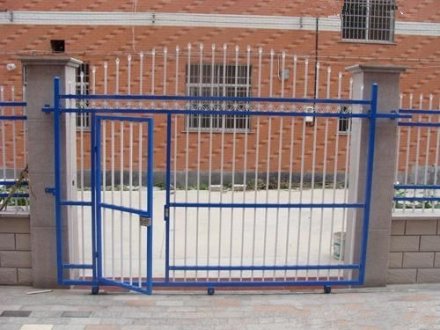 鋅鋼圍墻大門生產(chǎn)廠家