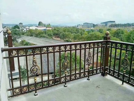 陽臺欄桿用什么材質(zhì)好？